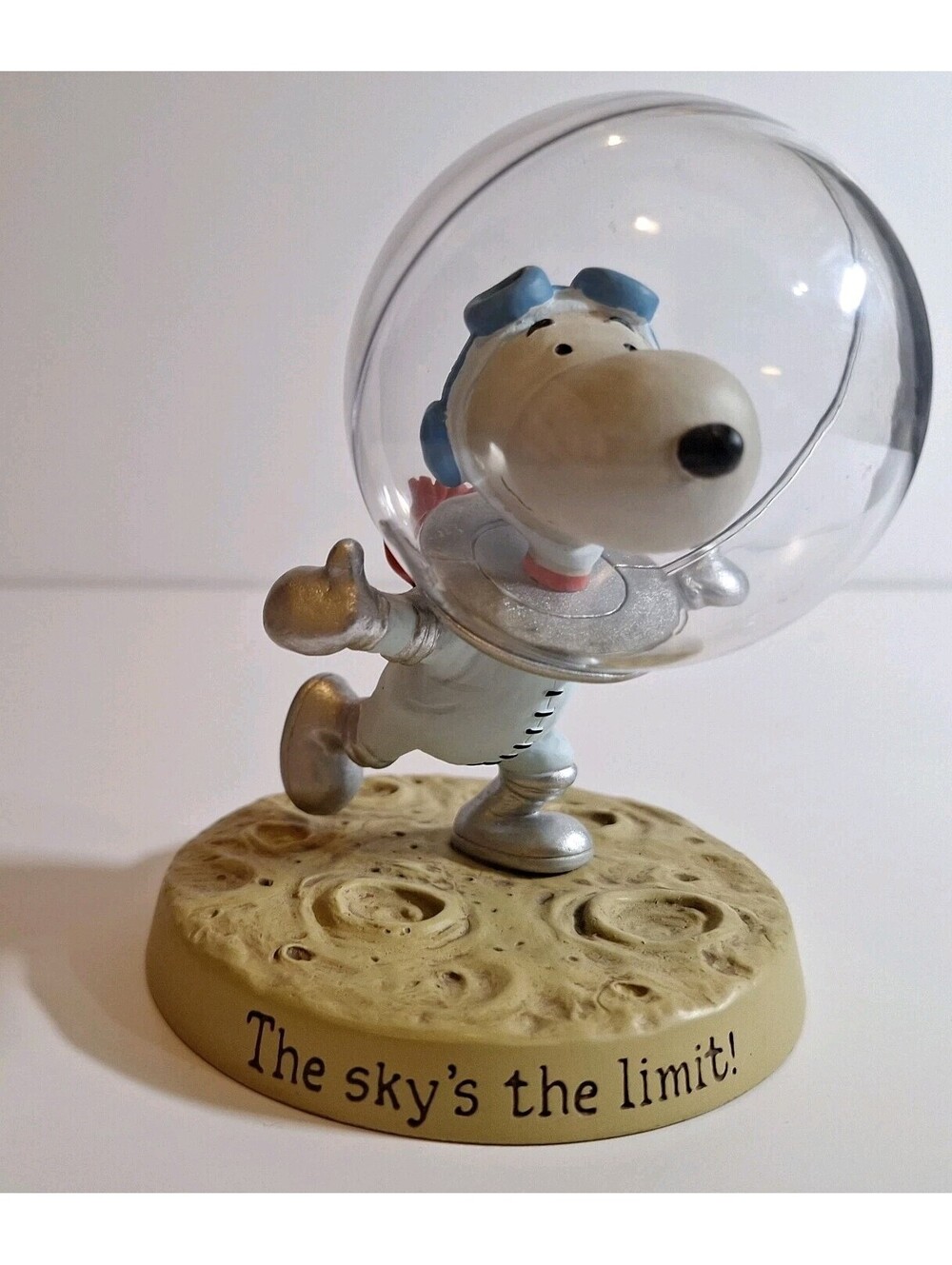 Peanuts Snoopy Astronaut "The Sky's the Limit" Hallmark Gallery Figurine 2010